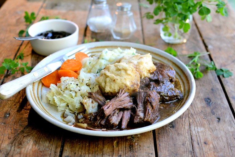 Slow Cooker Beef Braised with Redcurrant Port Sauce