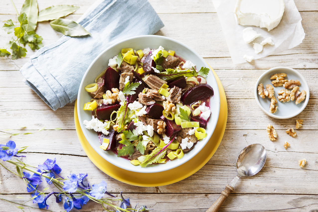 Stew with Irish beef, leeks, beetroot, goat cheese and walnuts